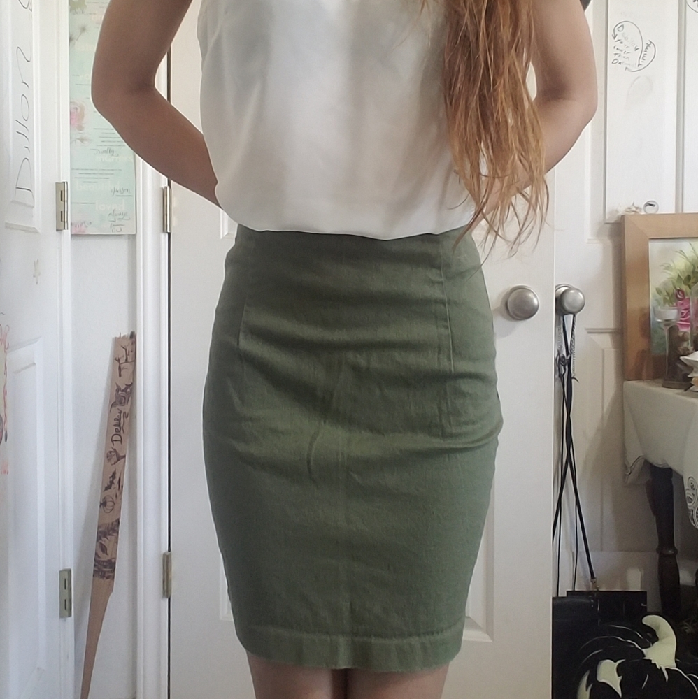 90s Olive Green Skirt